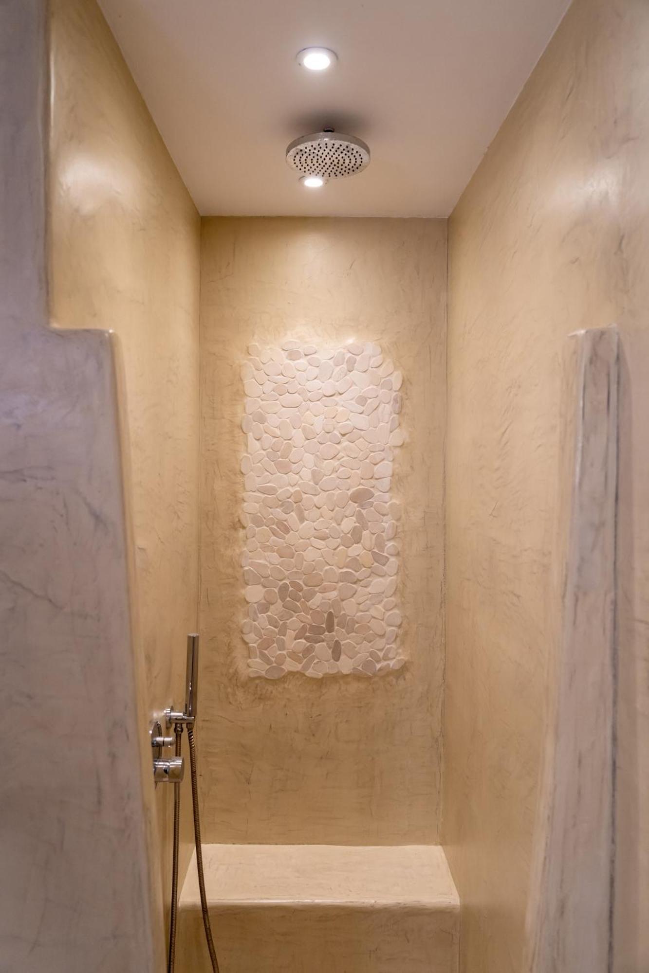 Enalion White Suites Oia Buitenkant foto